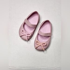 Crocs Children Size 6 Kids Pink Mary Jane Shoes